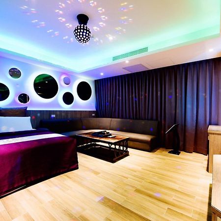 Meng Siang Motel Pingzhen Eksteriør billede